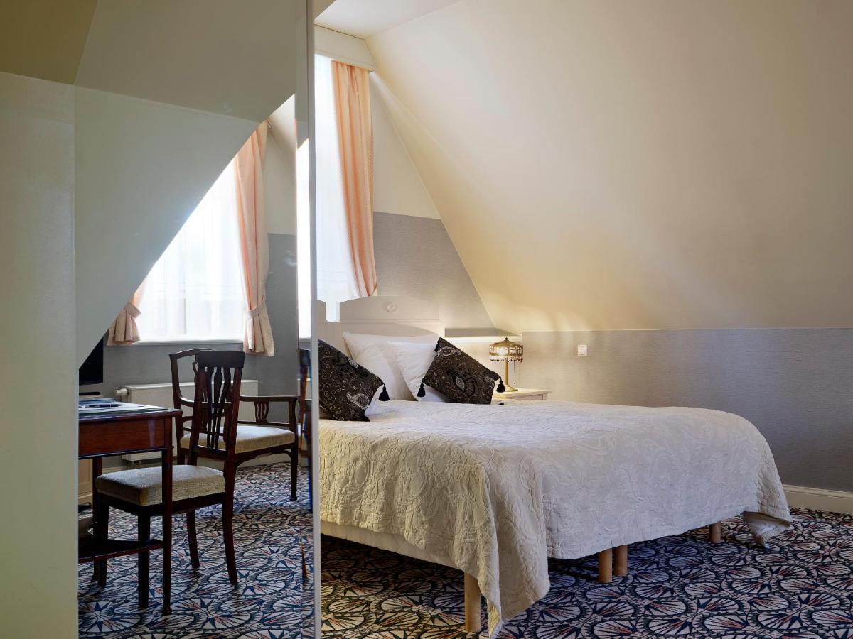 Villa Ammende Restaurant&Hotel Pärnu Esterno foto A room at the hotel
